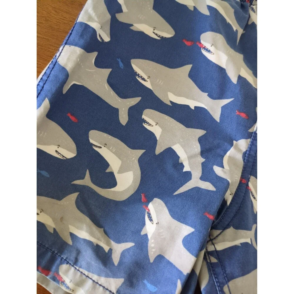 Mini Boden Boys Kids shark print swim shorts size 3/4 GUC